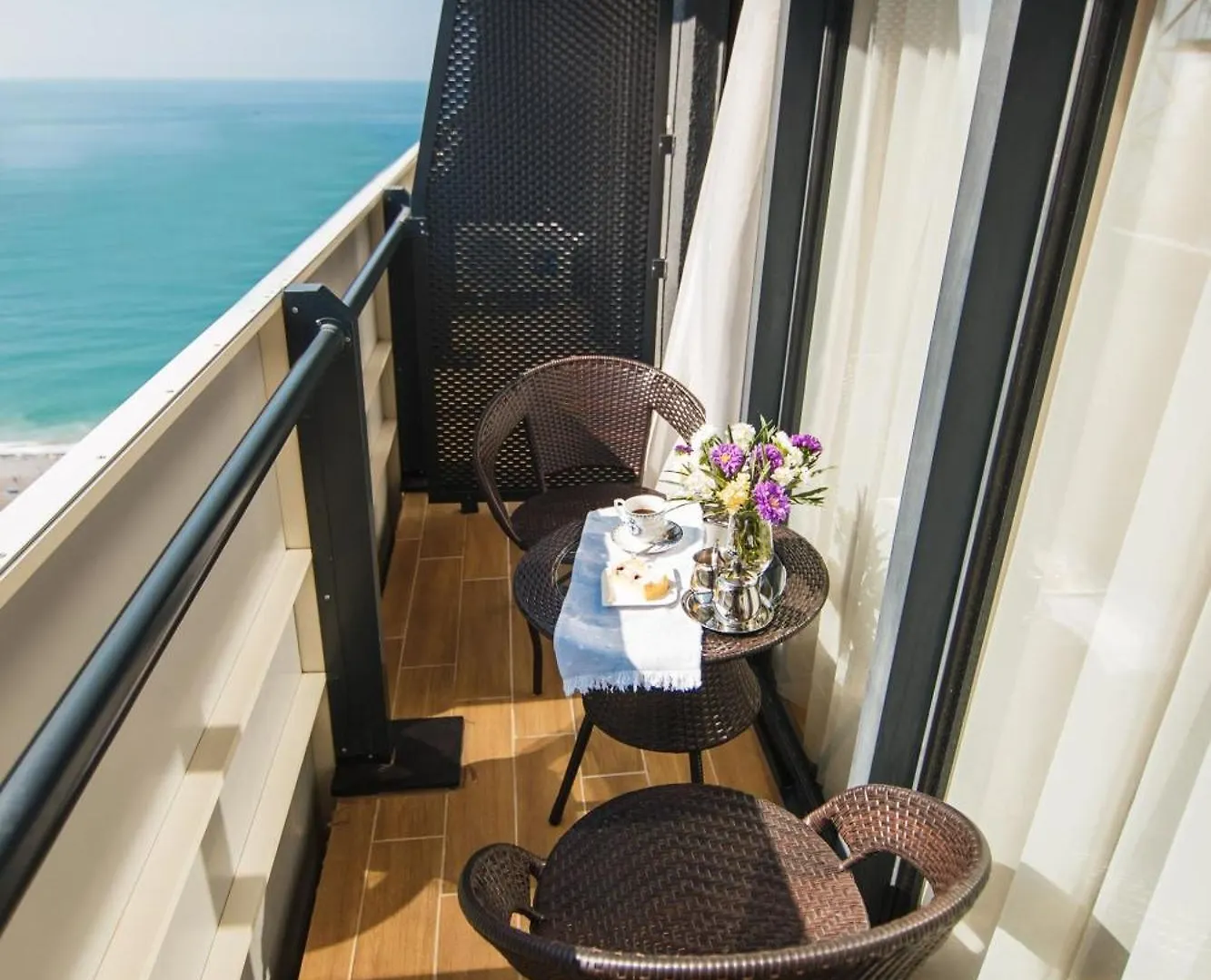 Improved Orbi City Apartments Batumi 0*,